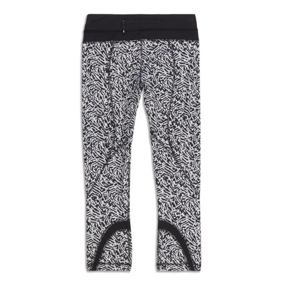 Lululemon Women's Pace Pusher Crop Leggings SZ 4 - Picture 4 of 16